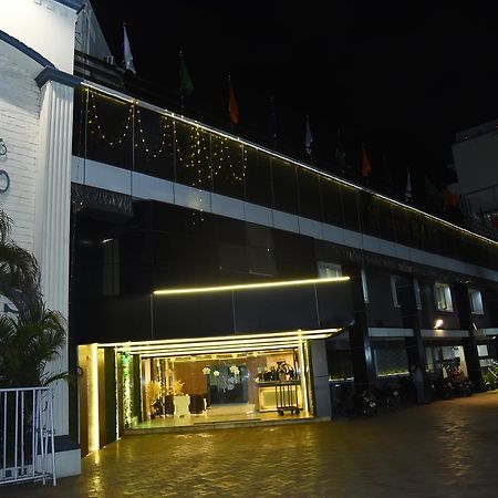 Hotel Mars Čennai Exteriér fotografie