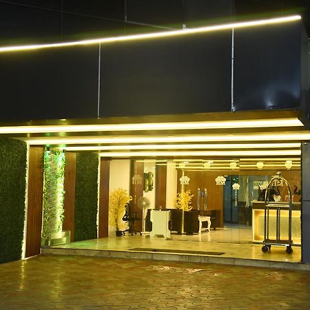 Hotel Mars Čennai Exteriér fotografie