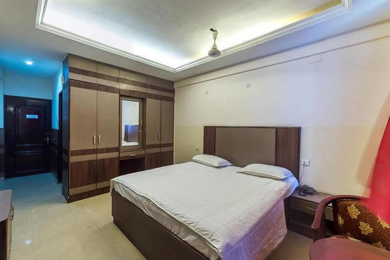 Hotel Mars Čennai Exteriér fotografie
